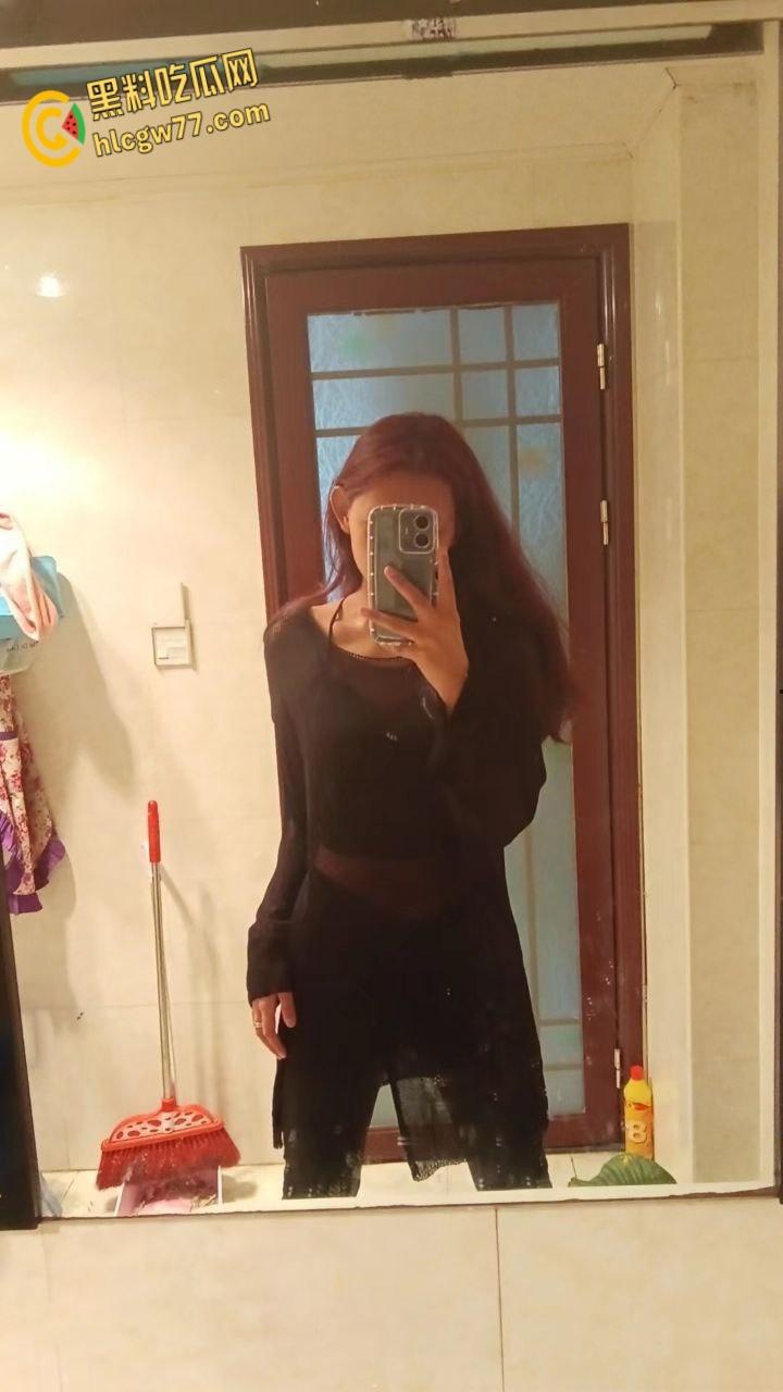 推特情侣泄密自拍，清纯反差尤物捆绑调教，口爆肥臀掀情欲狂潮！-2