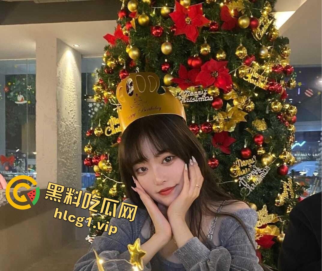 武汉生物工程学院 【张伊美】跟男友出去西安旅游的私密视频常遭曝光！-3