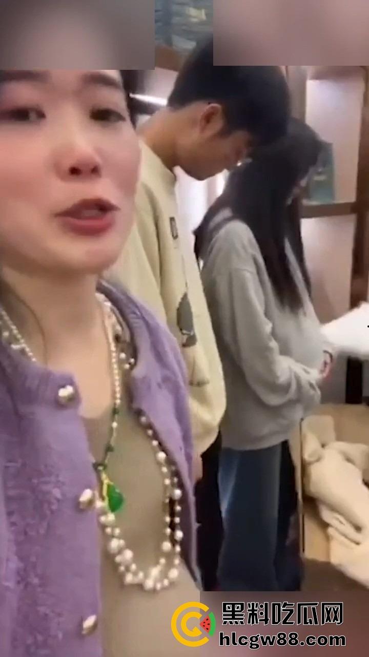 孕妇挺8个月大肚，竟发现亲妹妹怀了自己老公的孩子，姐妹双双怀孕4个月重叠，姐夫太牛逼了！-8