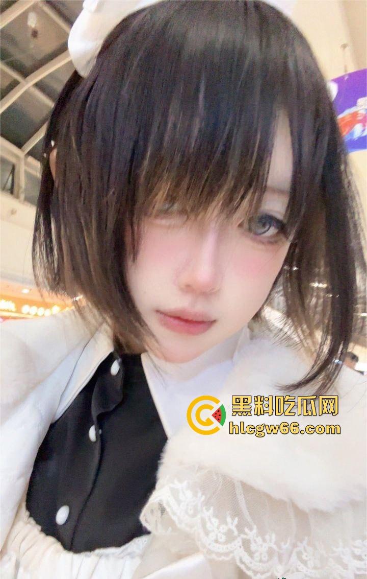 江苏无锡校园公交车【俞静雯】酷爱COS的骚母狗 天天被不同男人轮番内射 逼松得跟高速公路一样！-4