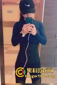 南京瑜伽教练【kioco】冷艳少妇就是个骚蹄子 钓了半年重金拿下 上床后主动求插骚穴喷到高潮连舔带操!-4