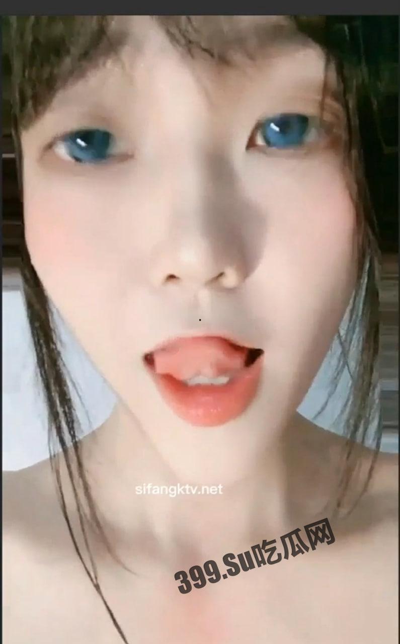 抖音可爱小姐姐「玥玥酱」一对一 极品身材绝美馒头逼大长腿-4