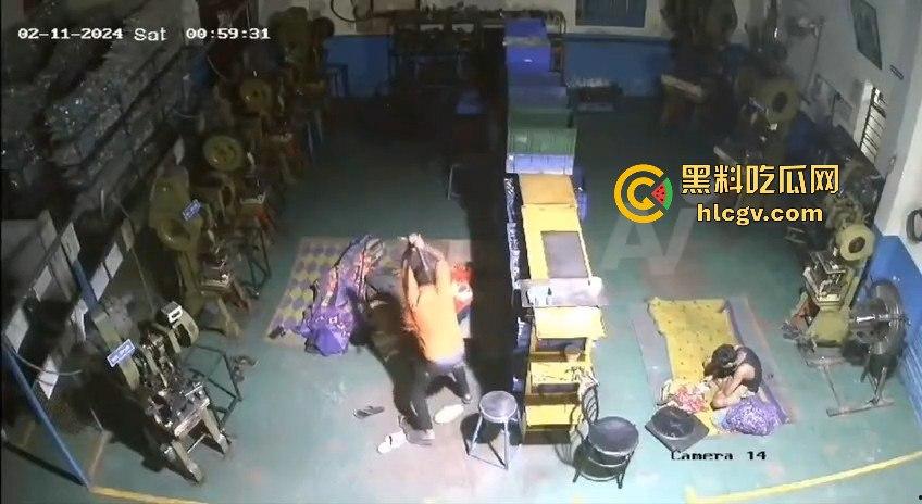 印度LGBT情侣大打出手酿命案！男子睡觉时被伴侣用铁棍袭击身亡，阿三还是那么狠！-5