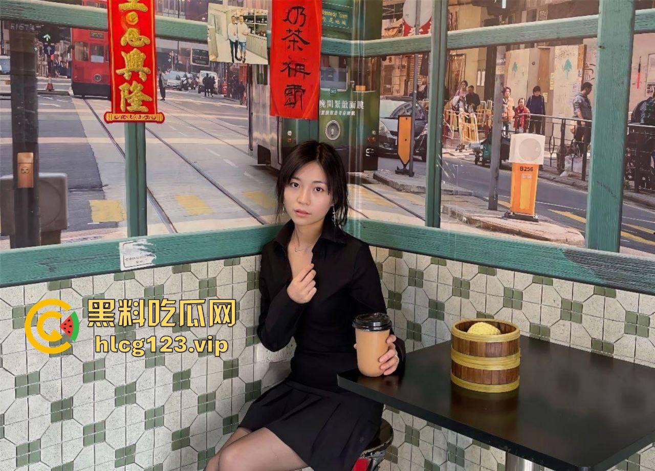 极品气质美女张珊珊重磅泄密！黑丝无内性感啪啪，后插口交全程听话！-2