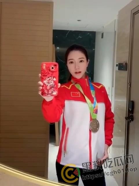 国家队下海！里约奥运会花游运动员明码标价上海高端酒店 5k一炮  用过都说好-2