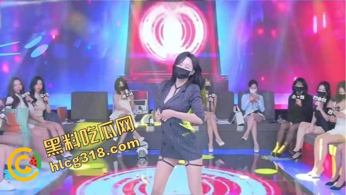 韩国妹子团播乳量爆表，一水儿的大奶圆碗，谁还看咱这边的擦边鬼打灯？深夜点进去刺激到睡不着觉！-5