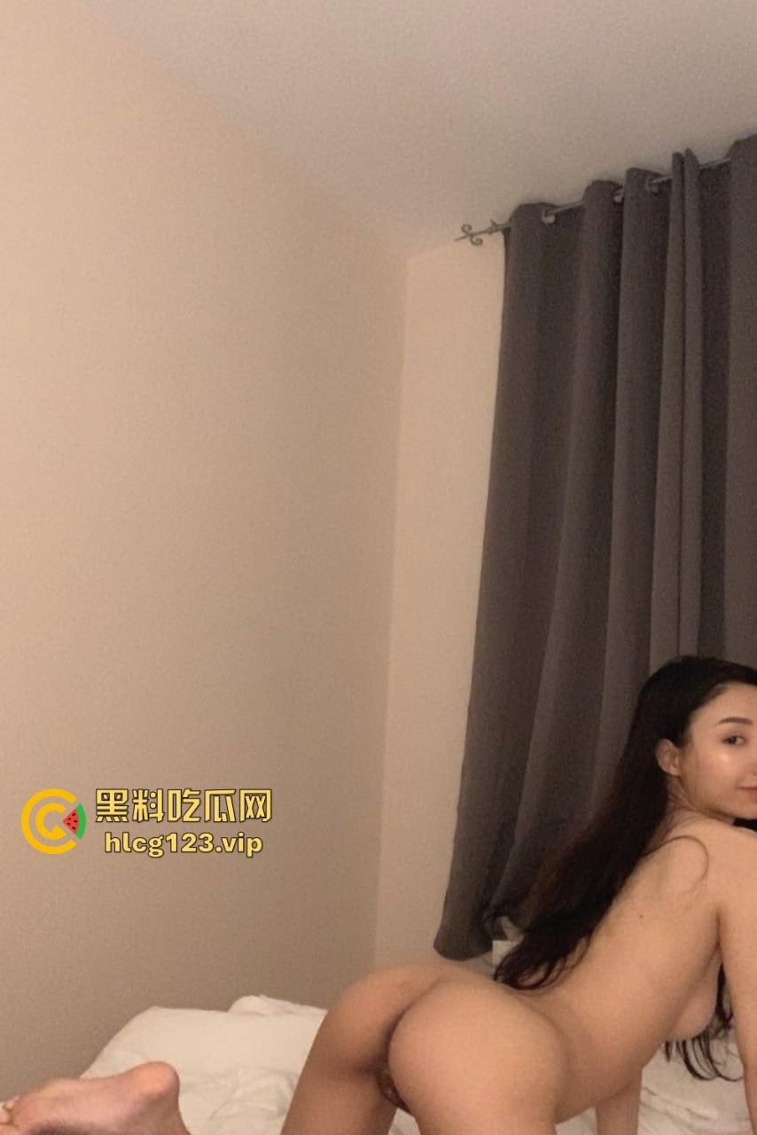 留学期间玩嫩妹Alyssaje，脸穴同框自慰！馒头小骚穴水多润滑，回国后再无此等骚逼！-29