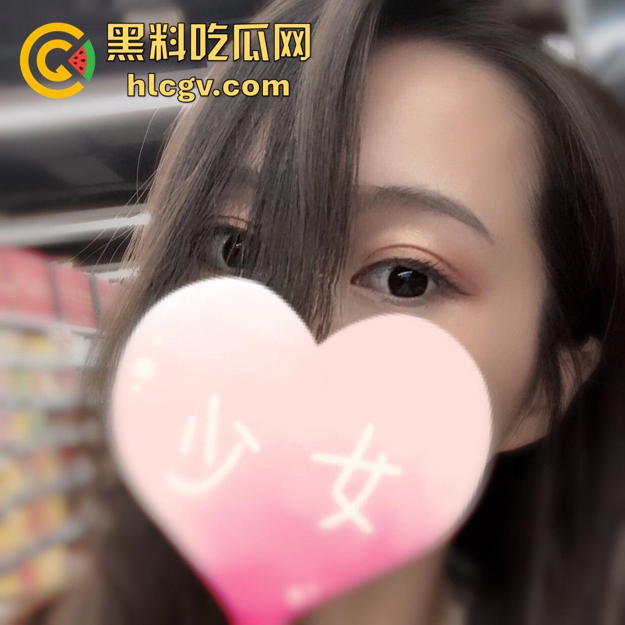 高颜值女神『Temuer郡主』北京颜控绿帽夫妻痴迷3P换妻无底线，御姐的疯狂鸡巴收集打卡之旅！-21