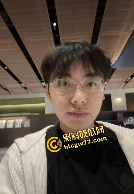 舔得起却戴不起，富哥花400万包养Coser『花卷』豪租26K月租房成了黄毛3天9次无套炮房！-38