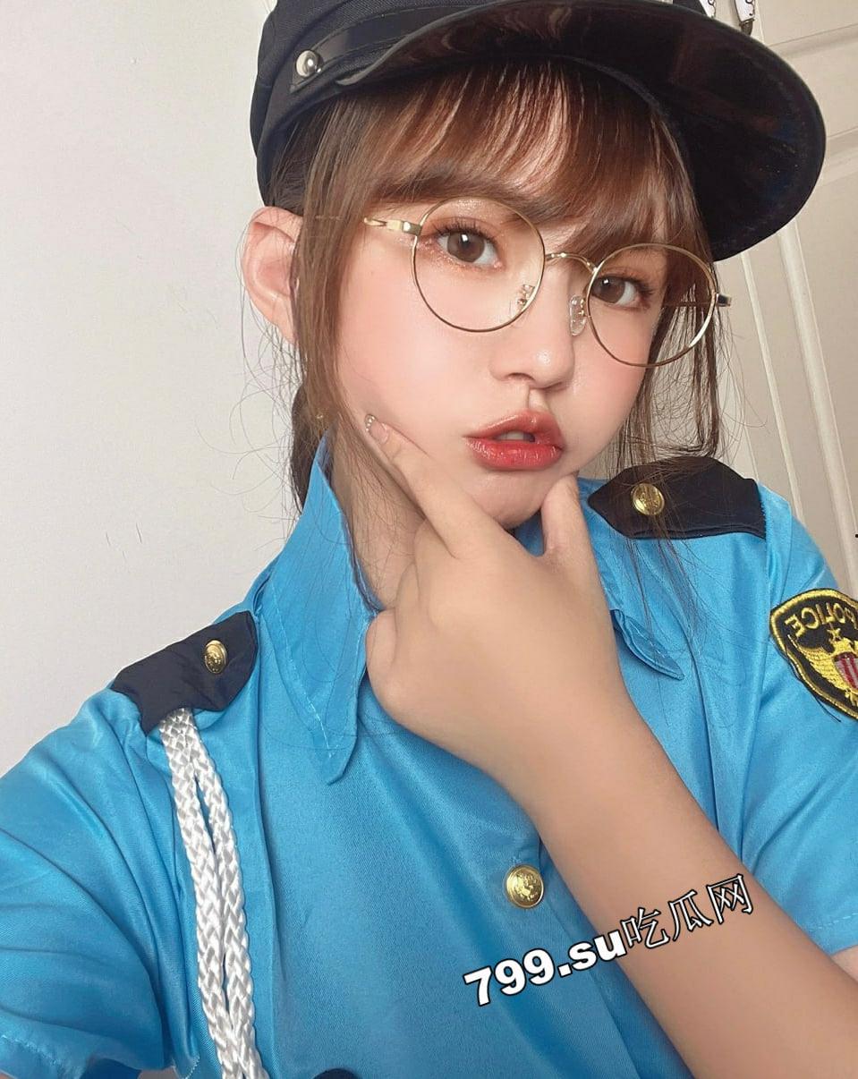 微密圈网红 张思允 百万粉丝颜值博主 女仆 制服大尺度 极品骚鸡遮不住的风骚诱惑-73