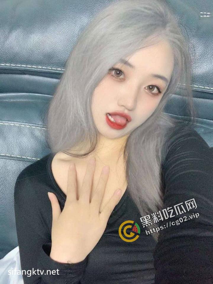 杭州美女模特反差婊 吕凡 与男友做爱私密自慰视频流出！被男友各种姿势抽插 表情巨骚 叫声诱人-2