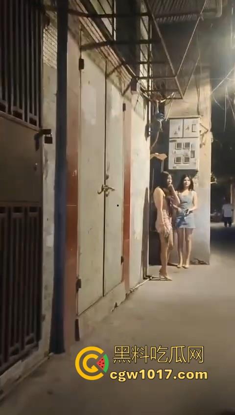 好酒不怕时间长，好妓不怕巷子深，瓜友深夜探索广东汕头小巷子，越往后越惊喜，质量还可以啊！-2