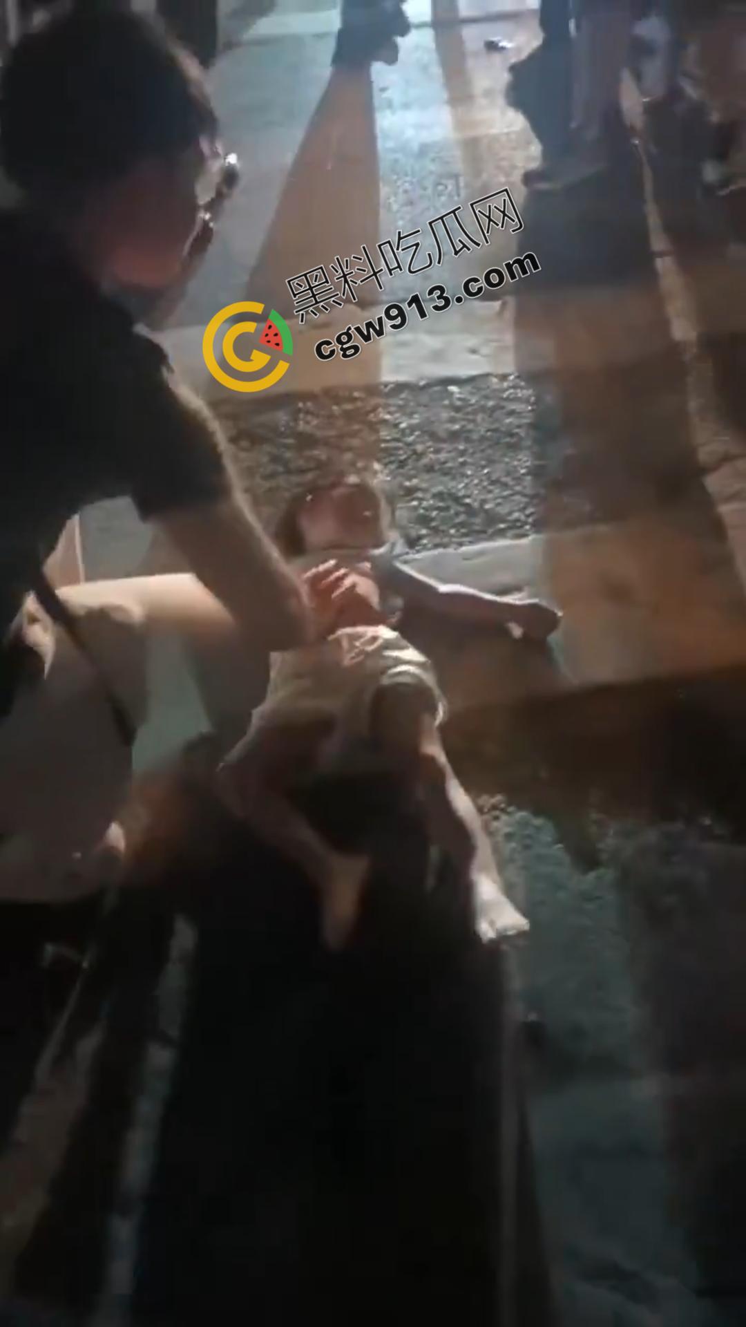 惨烈!广州海珠区悲剧车祸 6人受伤,幼童现场被无情撞倒,疲劳驾驶酿大祸!-10