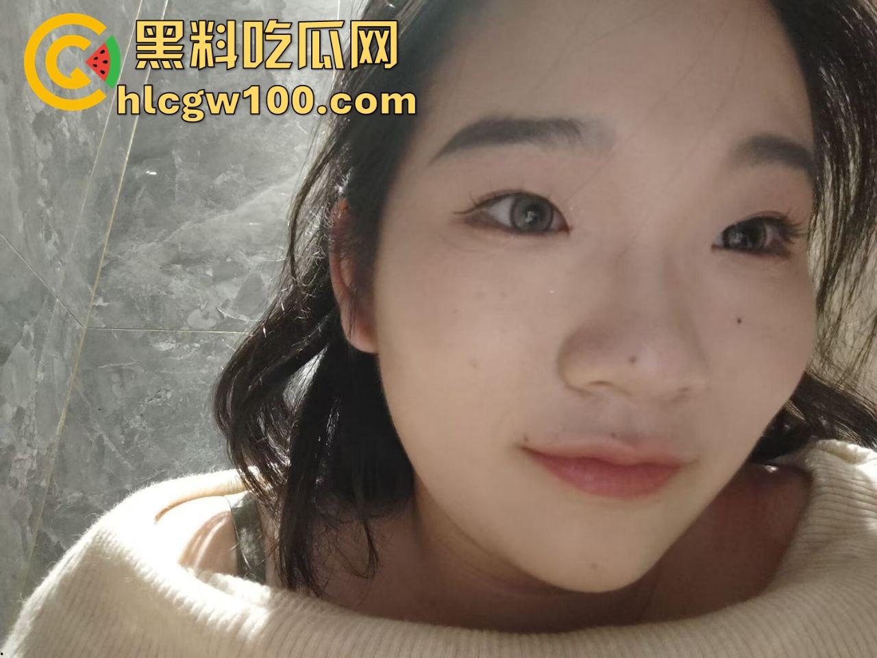 宜春学院法学骚母狗【彭云颢】丰乳肥臀百人斩，天天裸聊钓男大，玩转采阳补阴，骚穴永远不饱！-18