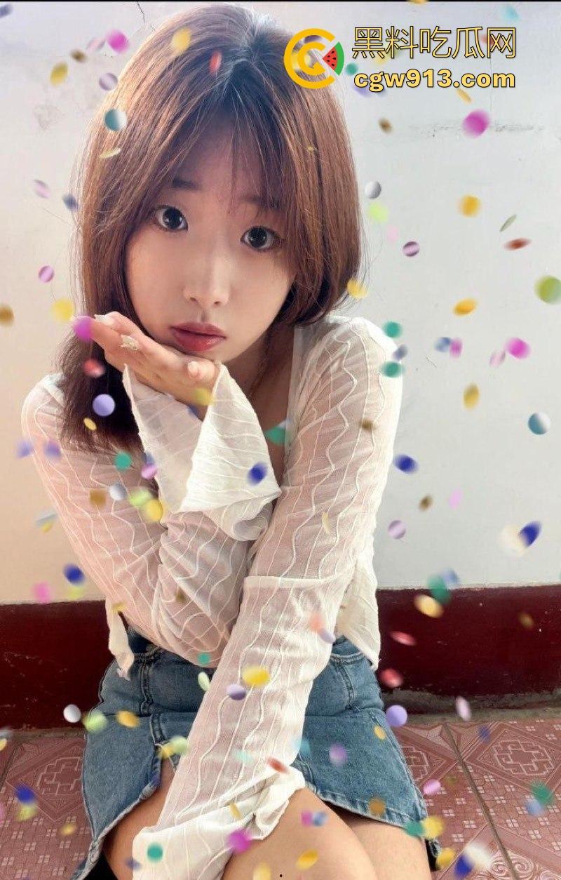 湖北经贸大学极品女大【李晓川】被金主包养性爱视频流出，多人酒店调教群P，校园女神沦为性玩具！-3