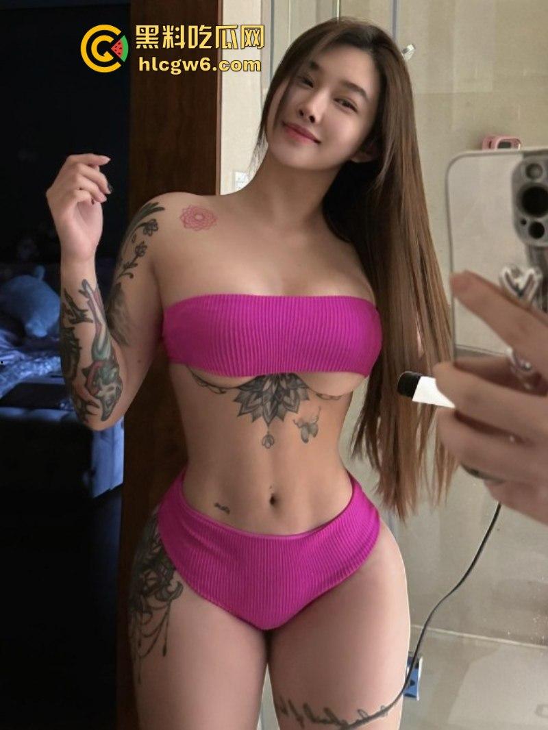 全网500万粉网红【宋昱欣】93年臀神微密圈福利与打乳钉视频 炸裂巨乳令人心动-18