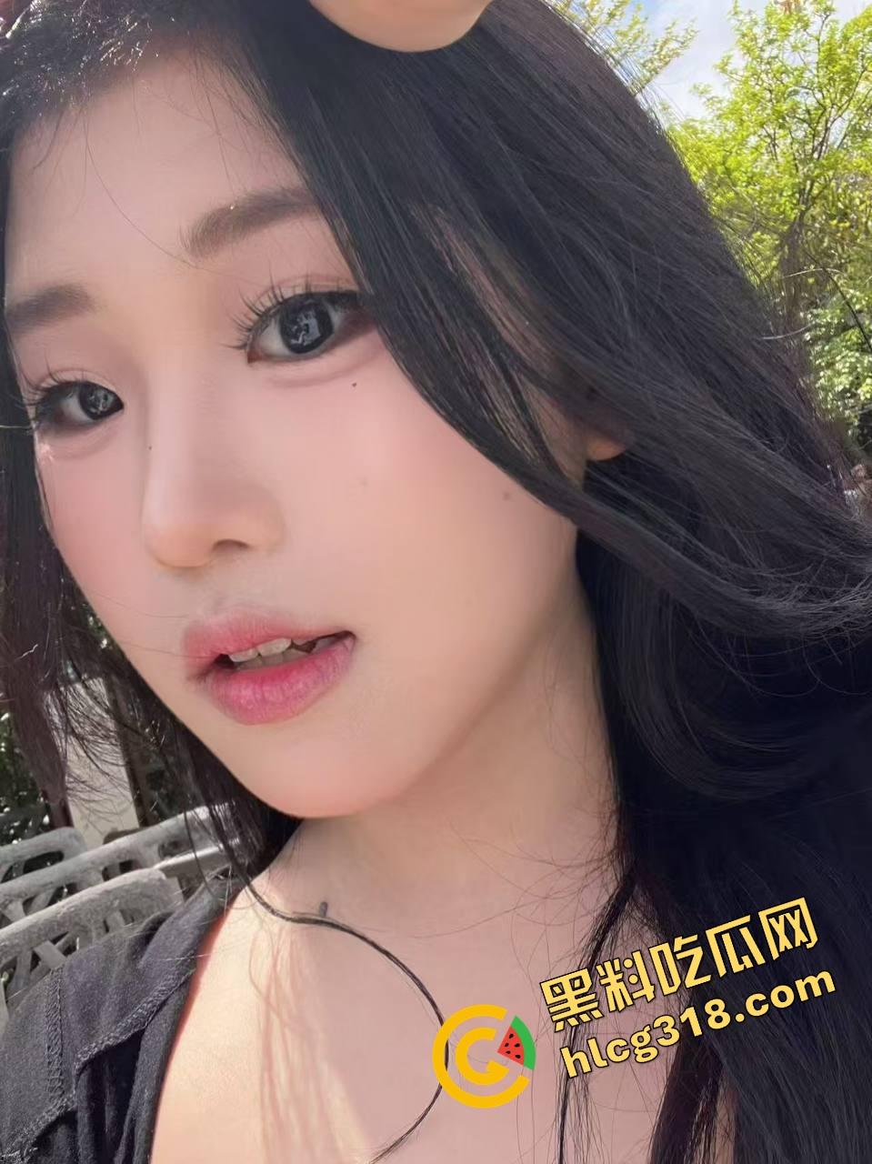 群友跑摩的累成狗，想打一炮结果进来个疯癫女大，洗澡洗到自嗨跳舞，这炮宁愿退钱也不打了！-3