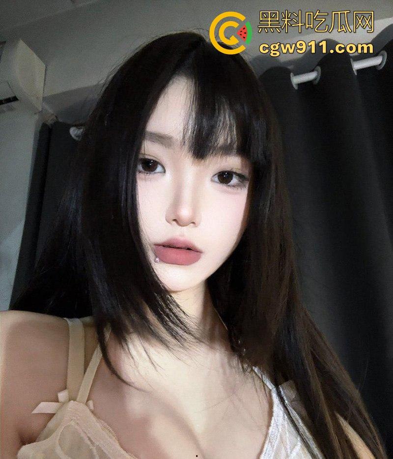 重庆高颜值反差御姐约炮视频泄露，女上骑乘肥臀摇曳，御姐曲线在性爱中绽放极致骚浪，每一瞬都刺激血脉！-2