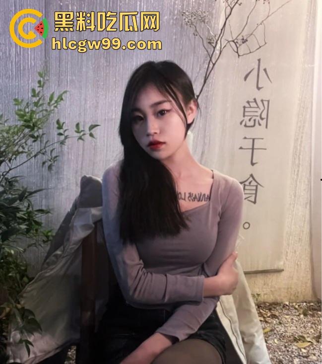 云南丘北时间管理大师炮王X江辉横扫全城,三周搞定七八炮友你敢信?操完还拍视频留念,体力能量爆棚堪称性界天花板?-43