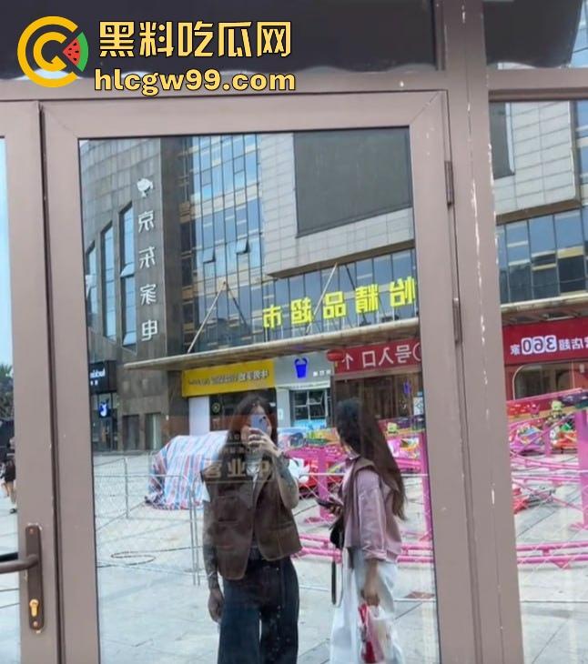 云南丘北时间管理大师炮王X江辉横扫全城,三周搞定七八炮友你敢信?操完还拍视频留念,体力能量爆棚堪称性界天花板?-44