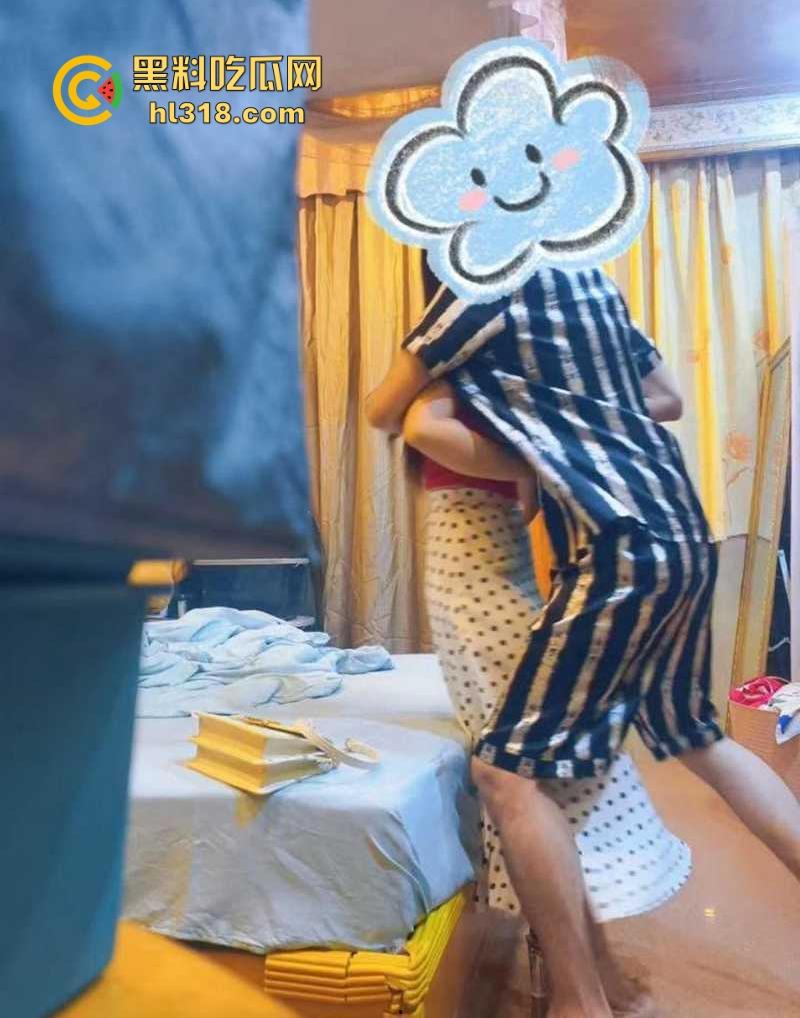 乱伦大神，爆操刚约炮回来的姐姐，用大屌惩罚，嘴上说不要，身体去贼诚实，全程无套对白超淫！-1