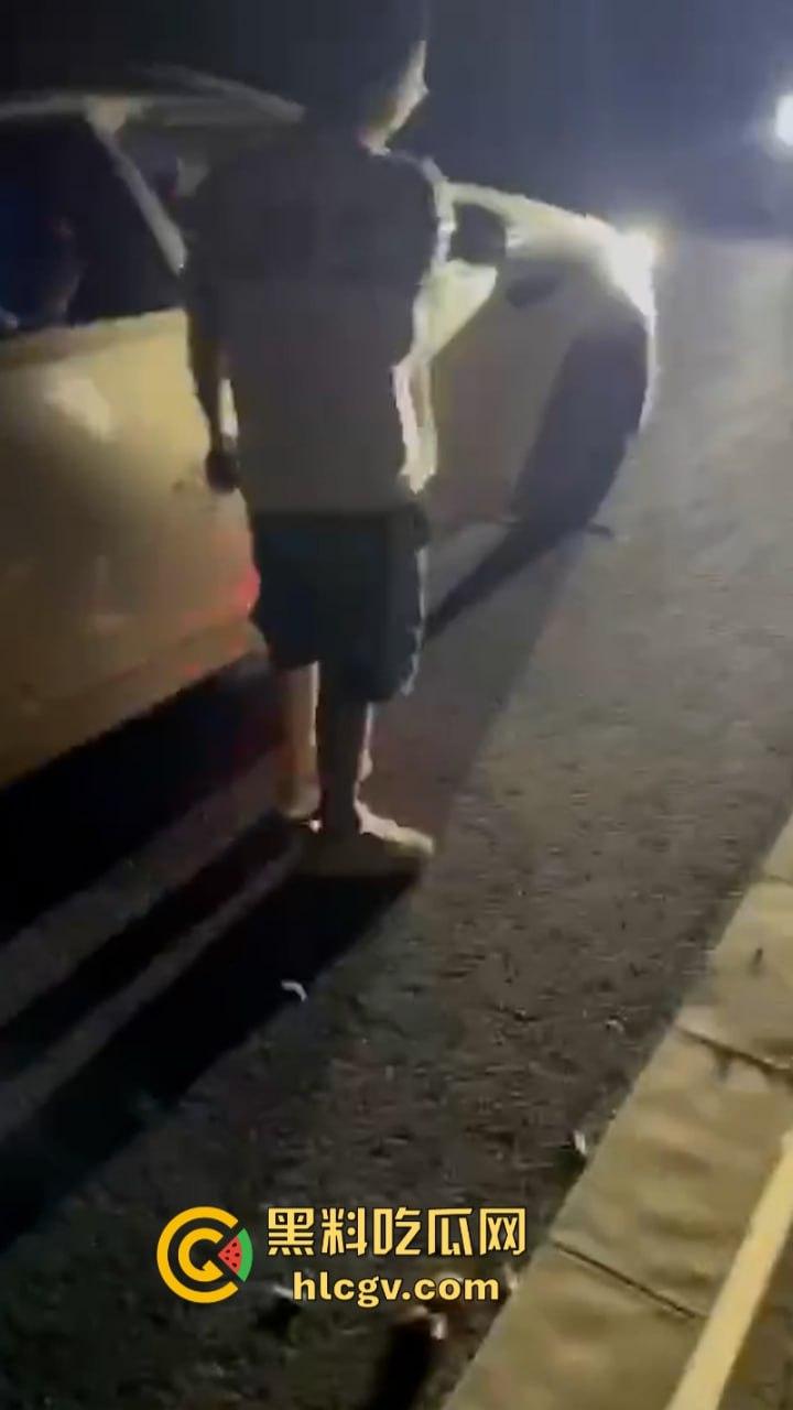 广东清远女幼师唐佳瑶与粤R-RL117车主偷情被抓现行 车震视频火遍朋友圈-2