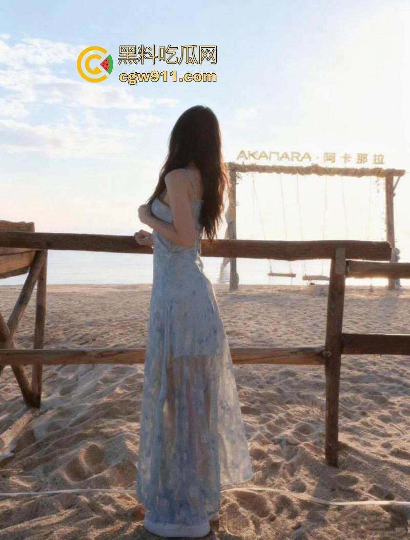 武汉生物工程学院高颜值女神【李晓婷】御姐气质极品身材，露脸口交狂吞大屌榨精，反差拉满让人遐想无尽！-1