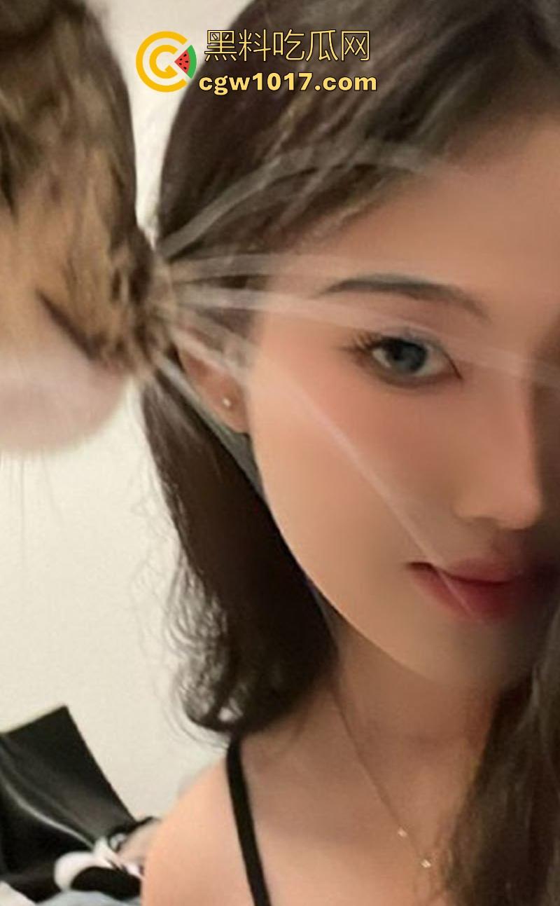 富二代约炮调教深圳极品车模，高颜值御姐化身小骚猫，SM捆绑足交贞操笼轮番上阵，白虎嫩穴无套狂操。很反差!-4