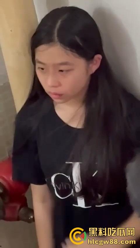 香港少女遭童党围殴,被十几人包围狂扇耳光,事隔半年才敢报警,霸凌太嚣张了吧?-5