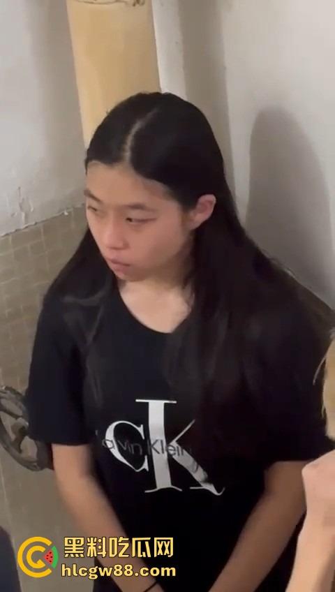 香港少女遭童党围殴,被十几人包围狂扇耳光,事隔半年才敢报警,霸凌太嚣张了吧?-15