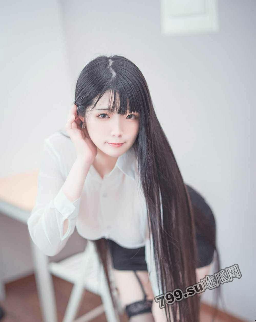 推特二次元卡哇伊 COSER 极品女神反差妹「落落 Raku」原版私拍视图-57